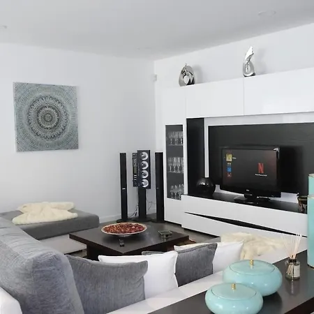 Appartement Ruhiges Modernes Haus Parkplatz Wlan Whirlpool *
